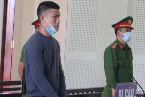 Vận chuyển 'hàng' cho vị khách bí ẩn, gã đàn ông chôn chặt cuộc đời sau song sắt