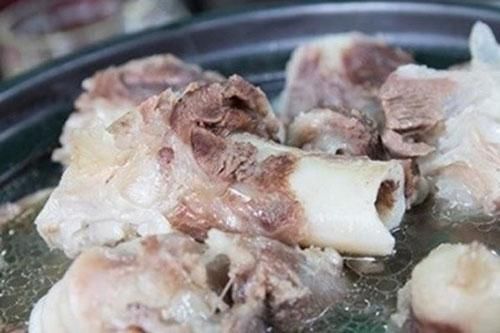 Thói quen quá phổ biến khi nấu ăn gây ung thư cho cả gia đình