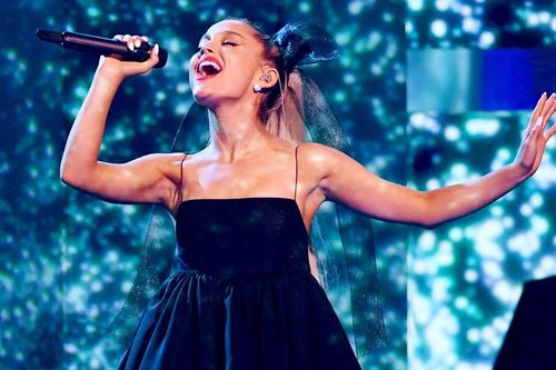 Ariana Grande xác nhận làm giám khảo The Voice Us mùa 21