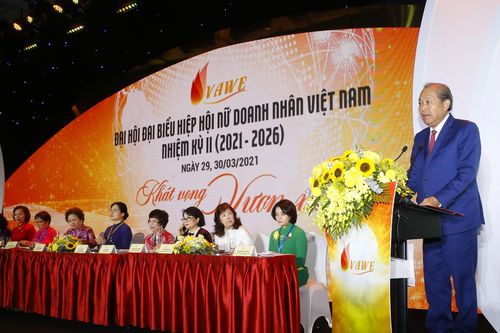 Nâng vị thế doanh nhân nữ trong nền kinh tế số