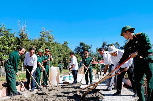 Lan tỏa phong trào thi đua ''Dân vận khéo'', xây dựng ''Đơn vị dân vận tốt''
