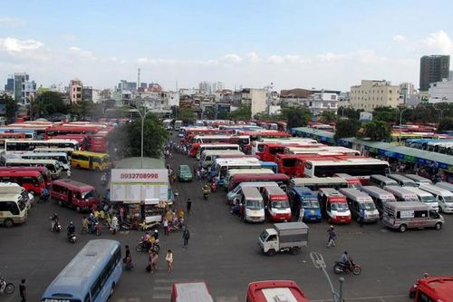 TP. Hồ Chí Minh: Hàng hóa rục rịch tăng giá theo xăng