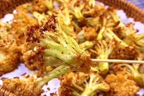 Độc lạ món súp lơ tẩm gia vị nướng vừa ngon vừa bổ