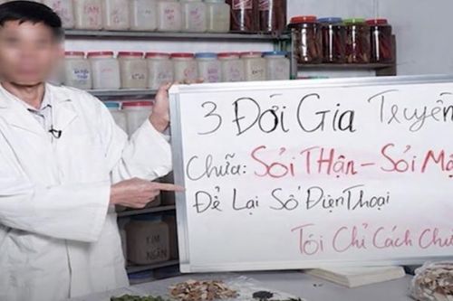 Ngăn cản chữa bệnh theo 'nhà tôi 3 đời', bố mẹ mắng con cái 'vô tâm, tiếc tiền'