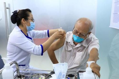 Người đã mắc COVID-19 ít nguy cơ tái nhiễm