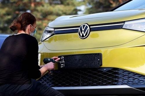 Bày trò đùa ngày Cá Tháng Tư cho vui, hãng ô tô Volkswagen không ngờ lại 'gặp họa'
