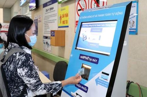 Phát triển nhờ ứng dụng công nghệ thông tin