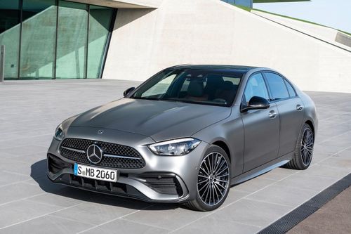 Mercedes C 180 2022 lộ ảnh nội thất, không hiện đại như bản cao cấp