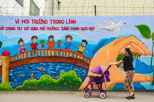 'Áo mới' của bức tường Công ty Rạng Đông 2 năm sau vụ cháy