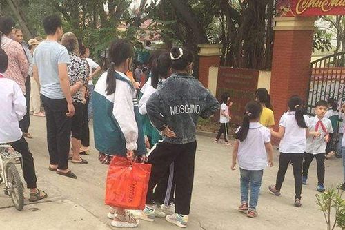 Mâu thuẫn, nam sinh lớp 9 đâm bạn lớp 8 tử vong
