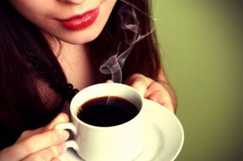 Cà phê kết hợp với dầu dừa có lợi như thế nào đối với sức khỏe?