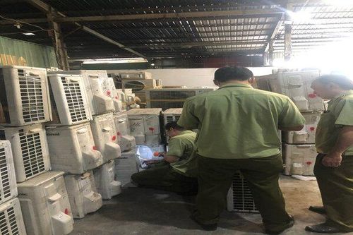Tạm giữ gần 1.000 sản phẩm điện tử đã qua sử dụng hiệu Dakin, Panasonic, Hitachi, Fujitsu