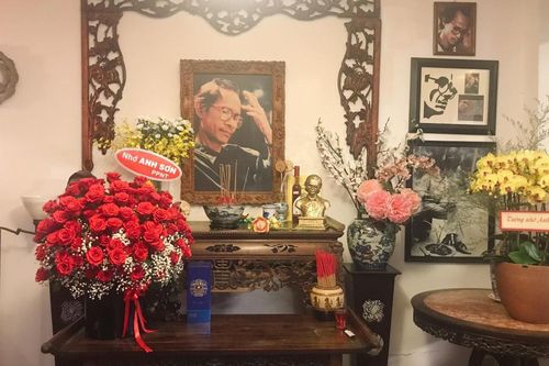 Kỷ niệm 20 năm ngày mất nhạc sĩ Trịnh Công Sơn, đông đảo khán giả yêu nhạc hội tụ tưởng nhớ