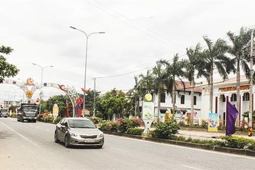 Cam Lộ đẩy mạnh xây dựng thôn, bản, khu phố kiểu mẫu