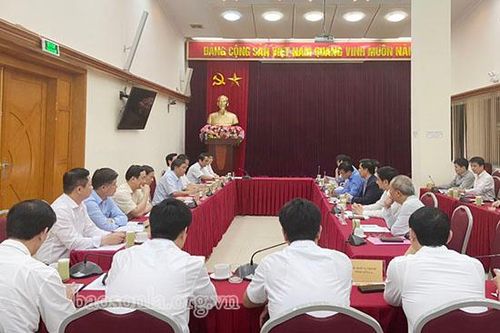 Bộ trưởng Giao thông Vận tải làm việc với tỉnh Sơn La, Hòa Bình về Dự án cao tốc Hòa Bình - Mộc Châu
