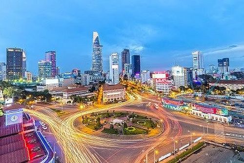HSBC giảm dự báo tăng trưởng của Việt Nam xuống 6,6%