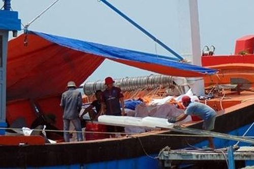 Cùng nhau trụ bám ngư trường Hoàng Sa, Trường Sa