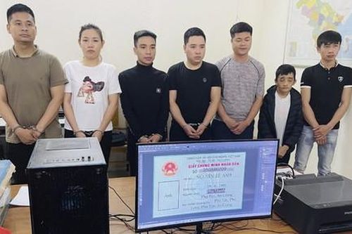 Phá đường dây chuyên làm giả CMND để chiếm đoạt tiền vay tín chấp