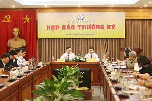 Chuẩn bị thử nghiệm tiêm lâm sàng giai đoạn 3 vaccine 'made in Vietnam'