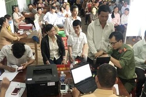 Trắng đêm cấp căn cước công dân ở biên giới Tây Nguyên