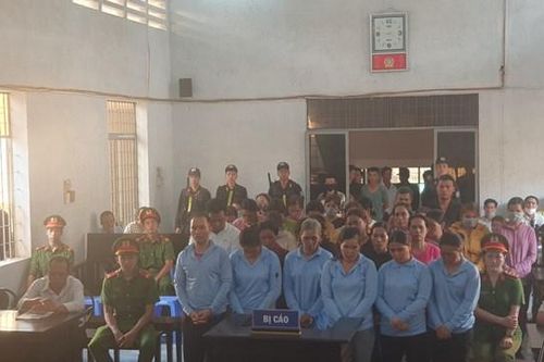 41 đối tượng đóng giả cô dâu, chú rể đặt tiệc lừa đảo lãnh hơn 120 năm tù