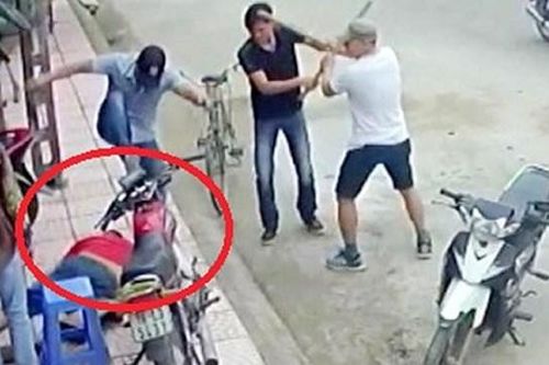 Hải Phòng: Nhóm côn đồ truy sát người dân giữa ban ngày
