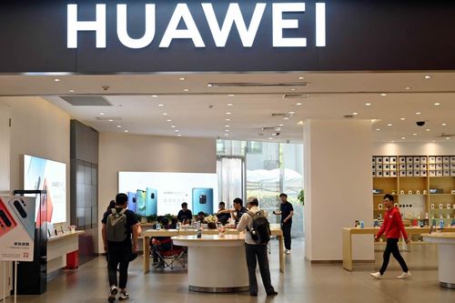 Huawei 'ngấm đòn' do lệnh trừng phạt của Mỹ