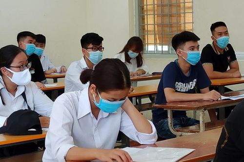 Đề thi tham khảo Tiếng Anh: Nhiều thành ngữ nằm ngoài sách giáo khoa