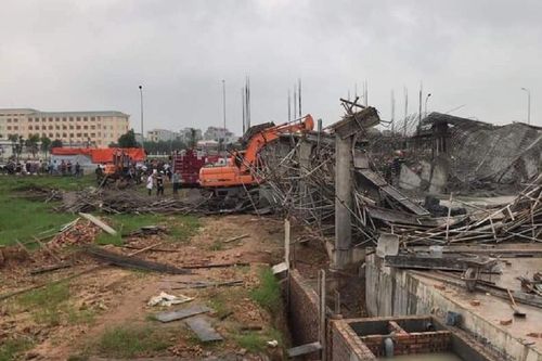 Bắc Ninh: Sập giàn giáo công trình, 2 công nhân tử vong