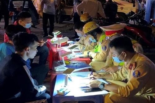 Phát hiện hơn 2.200 trường hợp vi phạm an toàn giao thông