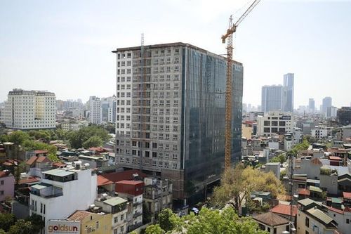 Cao ốc 8B Lê Trực bất ngờ thay tên