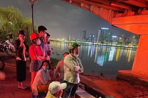 Bỏ lại 3 con nhỏ, mẹ nhảy cầu sông Hàn tự tử