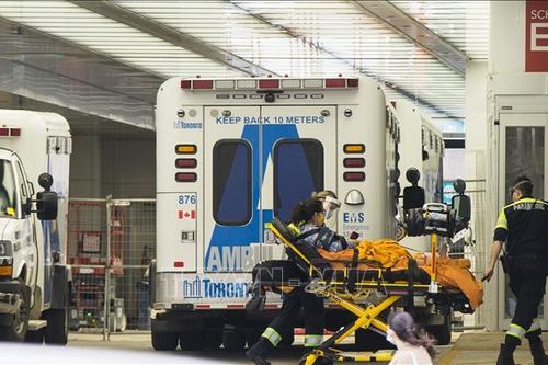Tái áp lệnh phong tỏa tại tỉnh đông dân nhất Canada