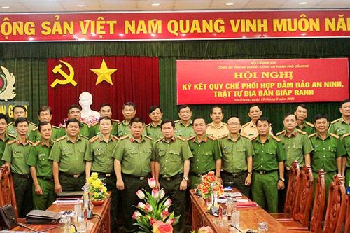 Tiếp tục nhân rộng mô hình quần chúng bảo vệ an ninh trật tự ở các địa bàn giáp ranh