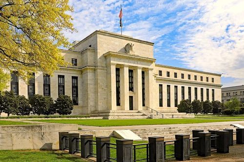 FED tăng lãi suất lần đầu tiên kể từ khi dịch COVID-19 bùng phát