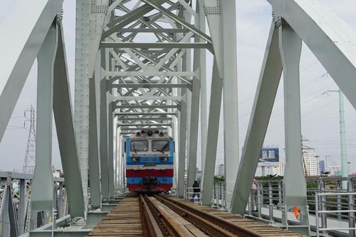Chạy thêm tàu đi các tỉnh miền Trung dịp lễ 30-4 và 1-5