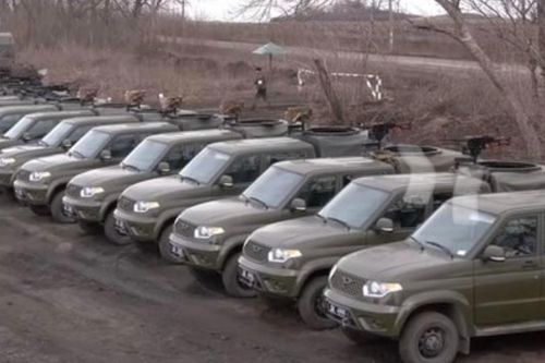 Nga chính thức cấp cho DPR và LPR lượng lớn khí tài hiện đại để chống Ukraine