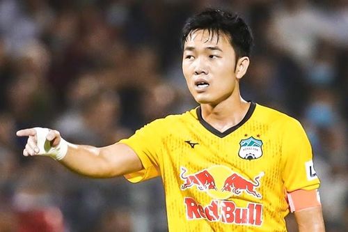 Hai thẻ vàng khiến HAGL gặp tổn thất lớn