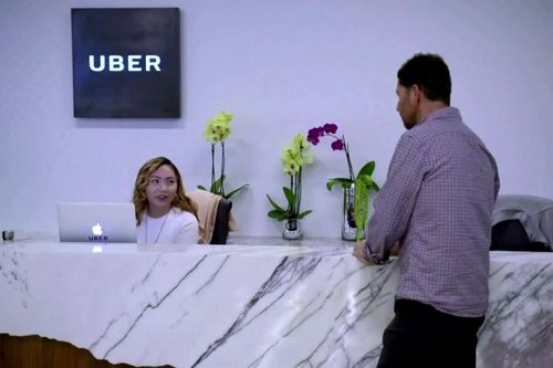 Uber cấp tư cách nhân viên cho tài xế ở Anh do thua kiện