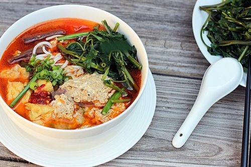 Bún mắm nêm nổi danh xứ Quảng