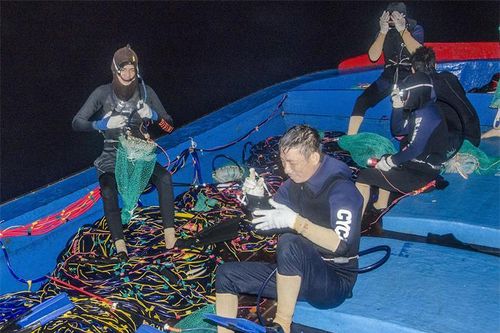 'Hung thần biển cả' qua lời kể của ngư dân Hoàng Sa