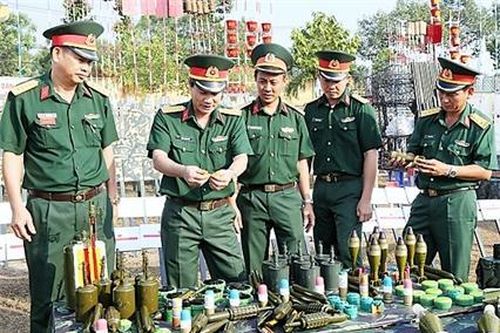 Quyết định thành lập Hội đồng giáo dục quốc phòng, an ninh các cấp