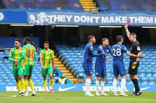Thiago Silva bị đuổi, Chelsea thua thảm đội áp chót West Brom