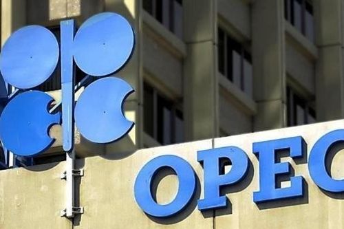 OPEC+ nhất trí về việc tăng dần sản lượng trong 3 tháng tới
