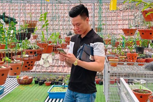 Hé lộ vườn lan giá trị cao của Vũ Hoàng Giang