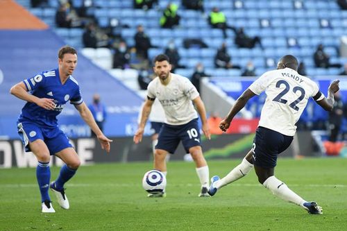 Đánh bại Leicester, Man City tiến gần đến ngôi vương
