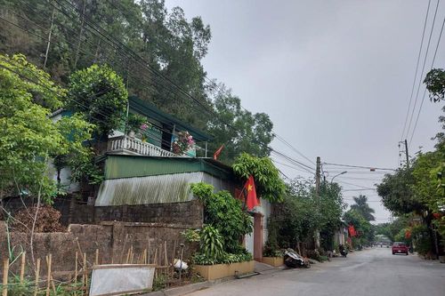 Những ngôi 'làng treo' giữa lòng thành Vinh