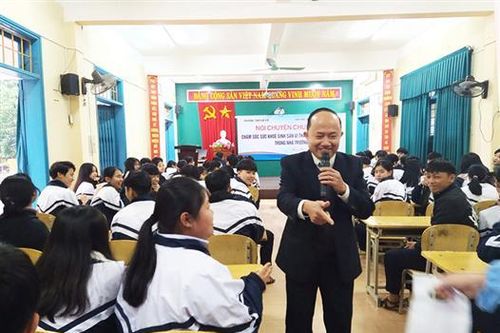 Cần quan tâm đến việc chăm sóc sức khỏe sinh sản cho trẻ vị thành niên