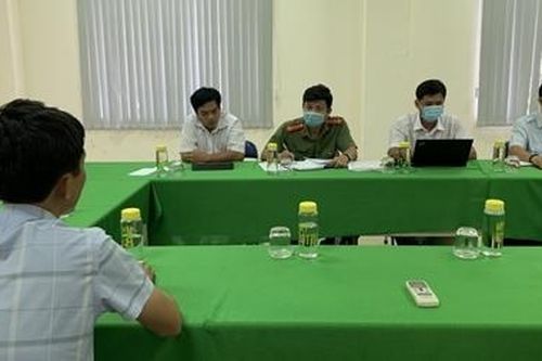 Xử phạt Giám đốc sử dụng rượu bia đăng thông tin sai sự thật lên Facebook