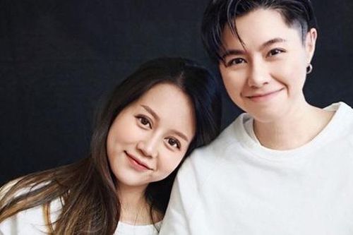 An Nguy lần đầu hé lộ khoảnh khắc sinh con: Đầu bù tóc rối, mặt bơ phờ nhưng vẫn được hết lời khen ngợi?